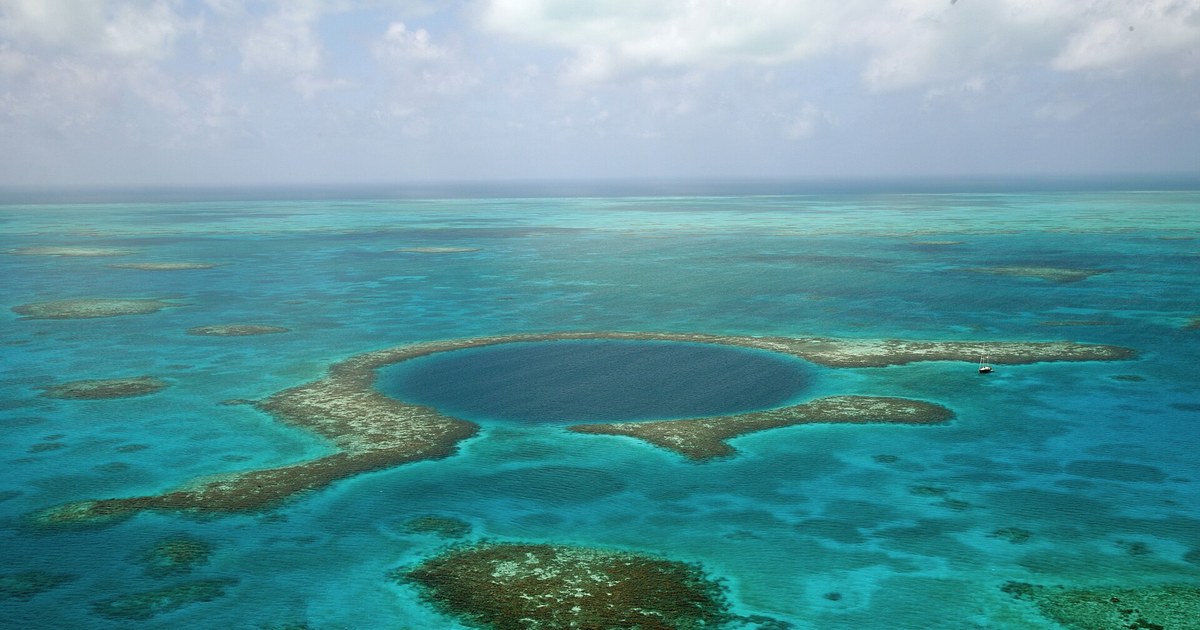Belize travel eSIM — fast 4G/5G mobile data coverage with MegaEsim