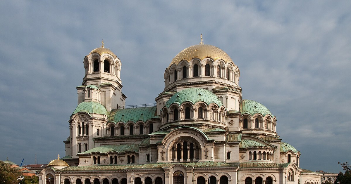 Bulgaria travel eSIM with fast 5G/4G/LTE mobile data coverage from MegaEsim