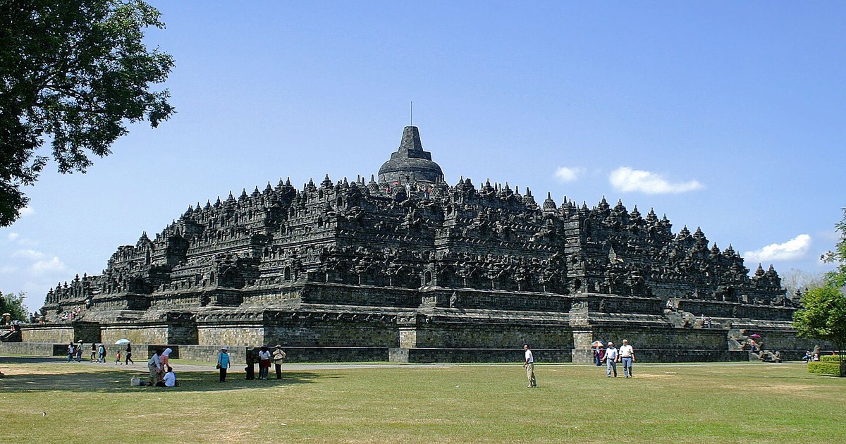 Indonesia travel eSIM with fast 4G/5G mobile data coverage from MegaEsim