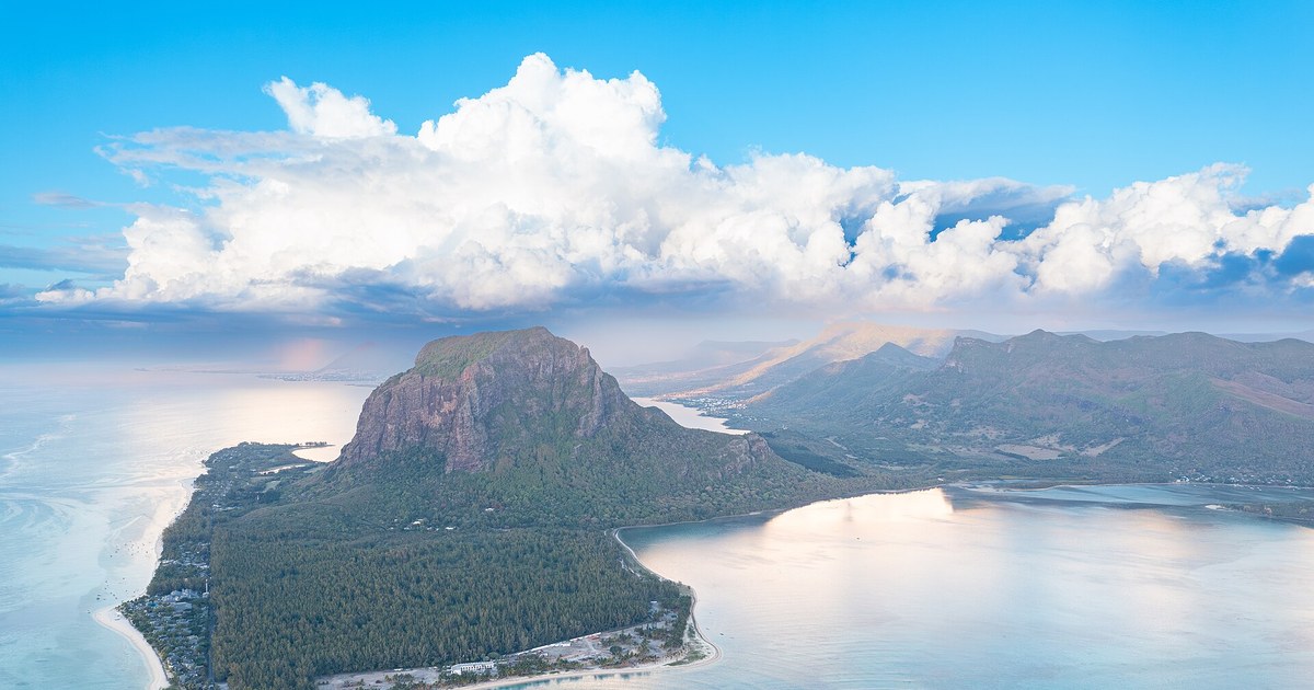 Mauritius travel eSIM with fast 5G/4G/LTE mobile data coverage from MegaEsim