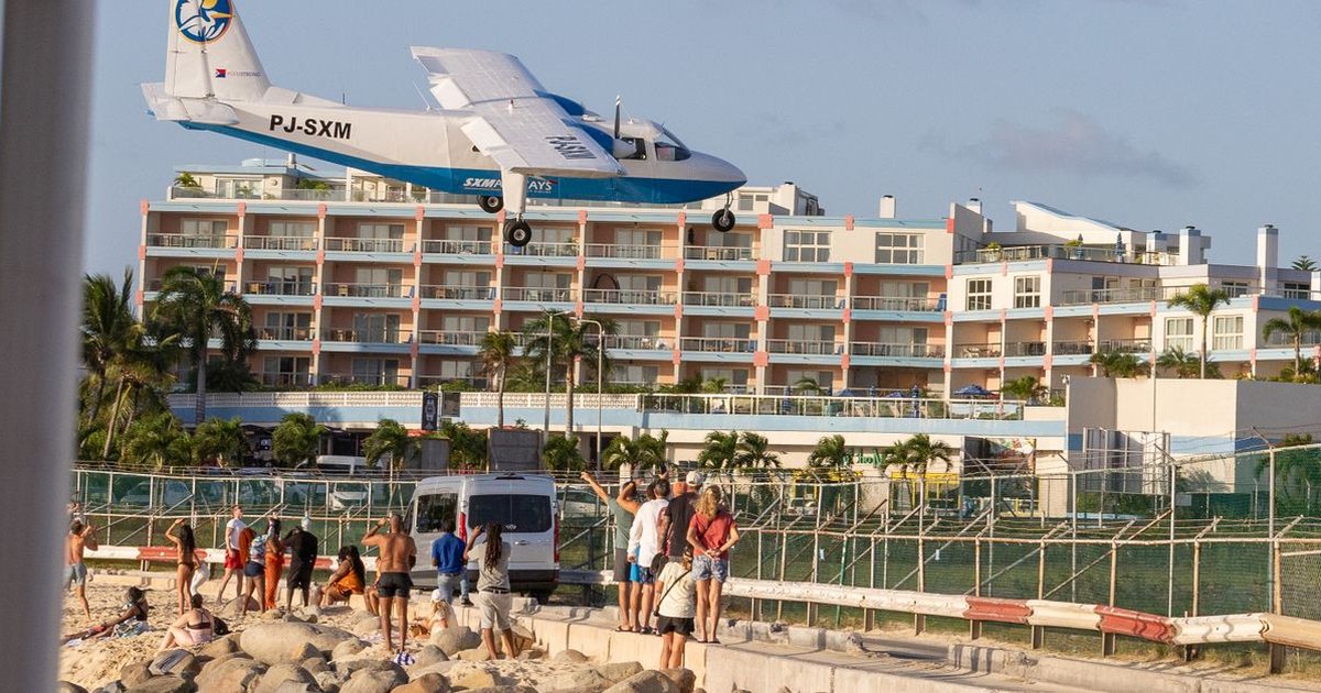 Sint Maarten travel eSIM with fast 4G/5G mobile data coverage from MegaEsim