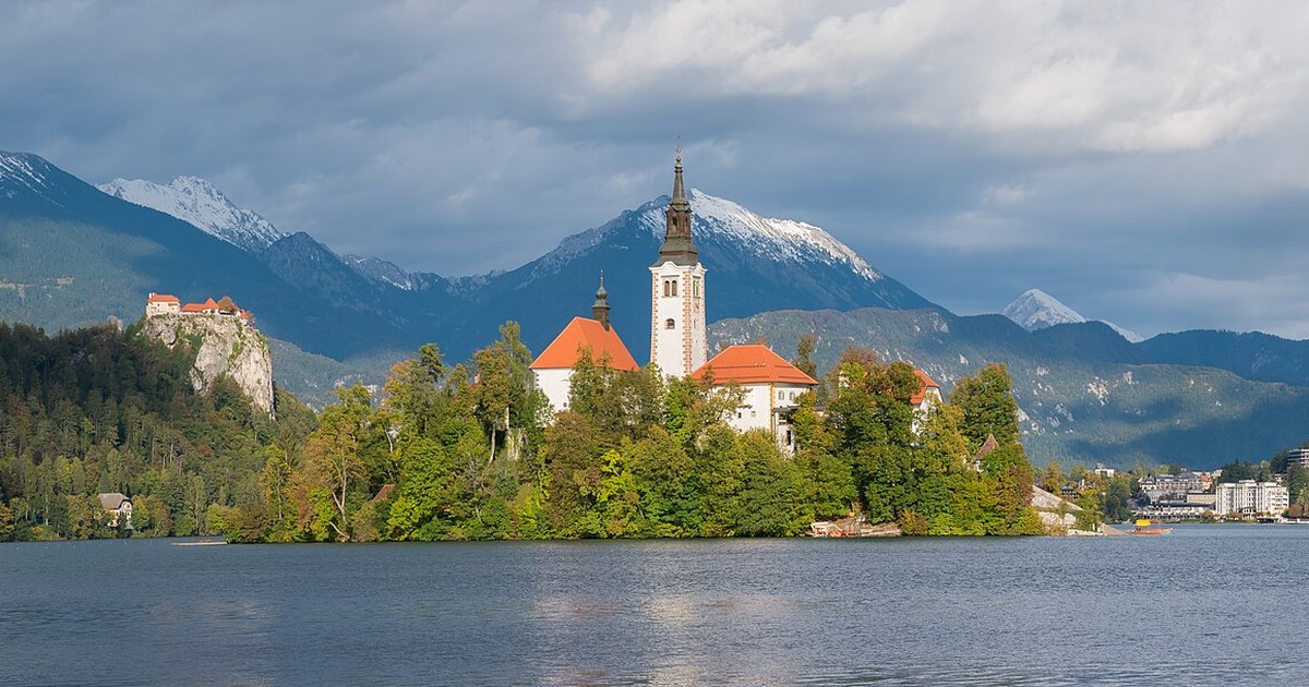 Slovenia travel eSIM with fast 5G/4G/LTE mobile data coverage from MegaEsim