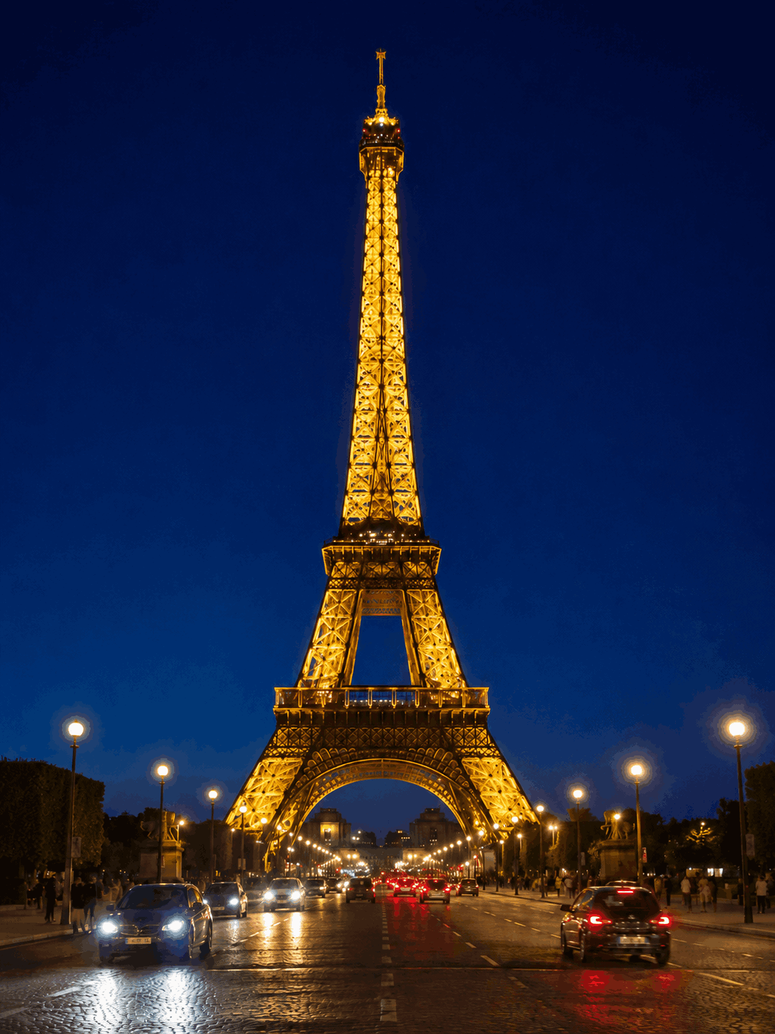 France travel eSIM with fast 5G/4G/LTE mobile data coverage from MegaEsim