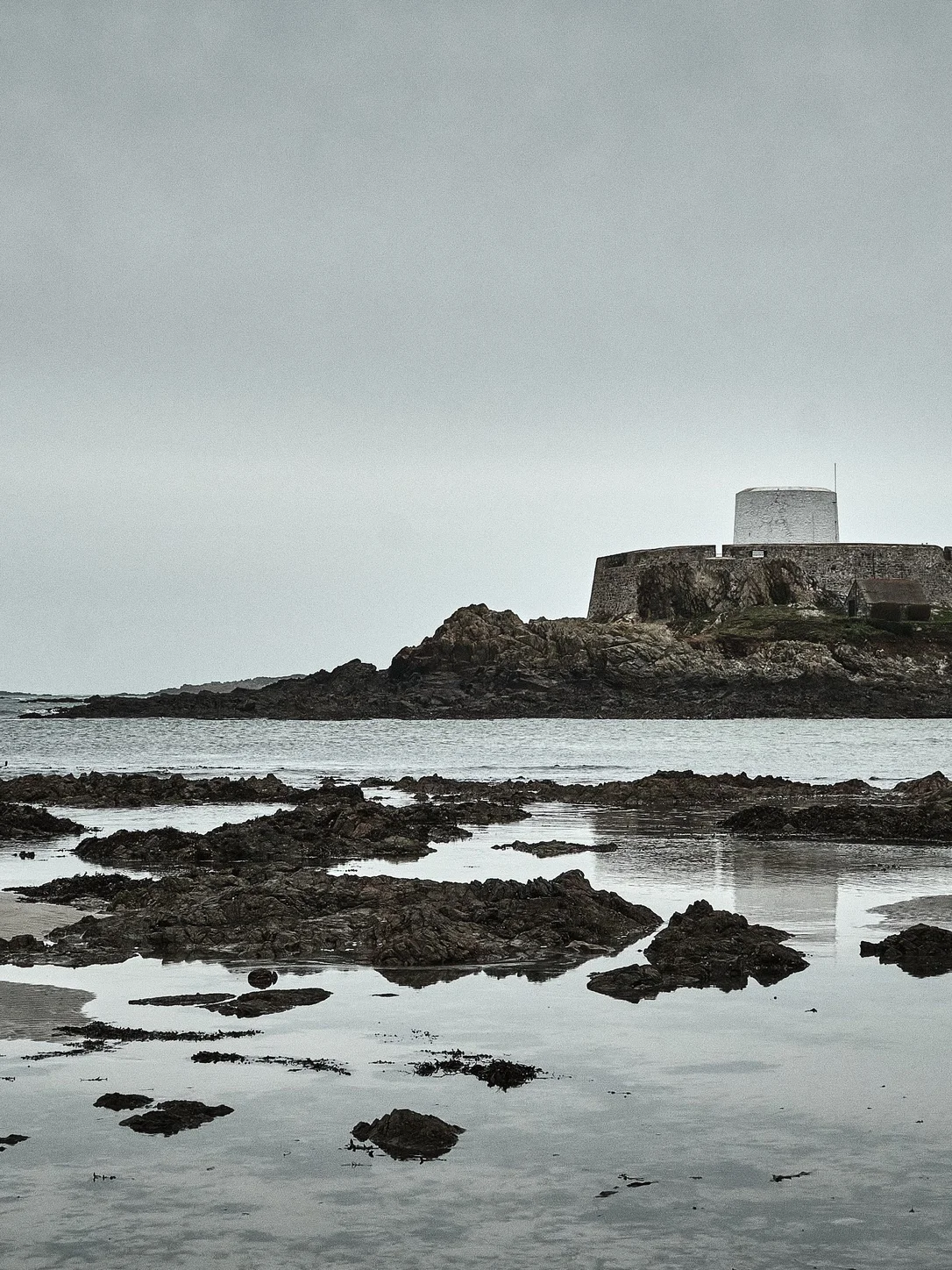 Guernsey travel eSIM — fast 4G/5G mobile data coverage with MegaEsim
